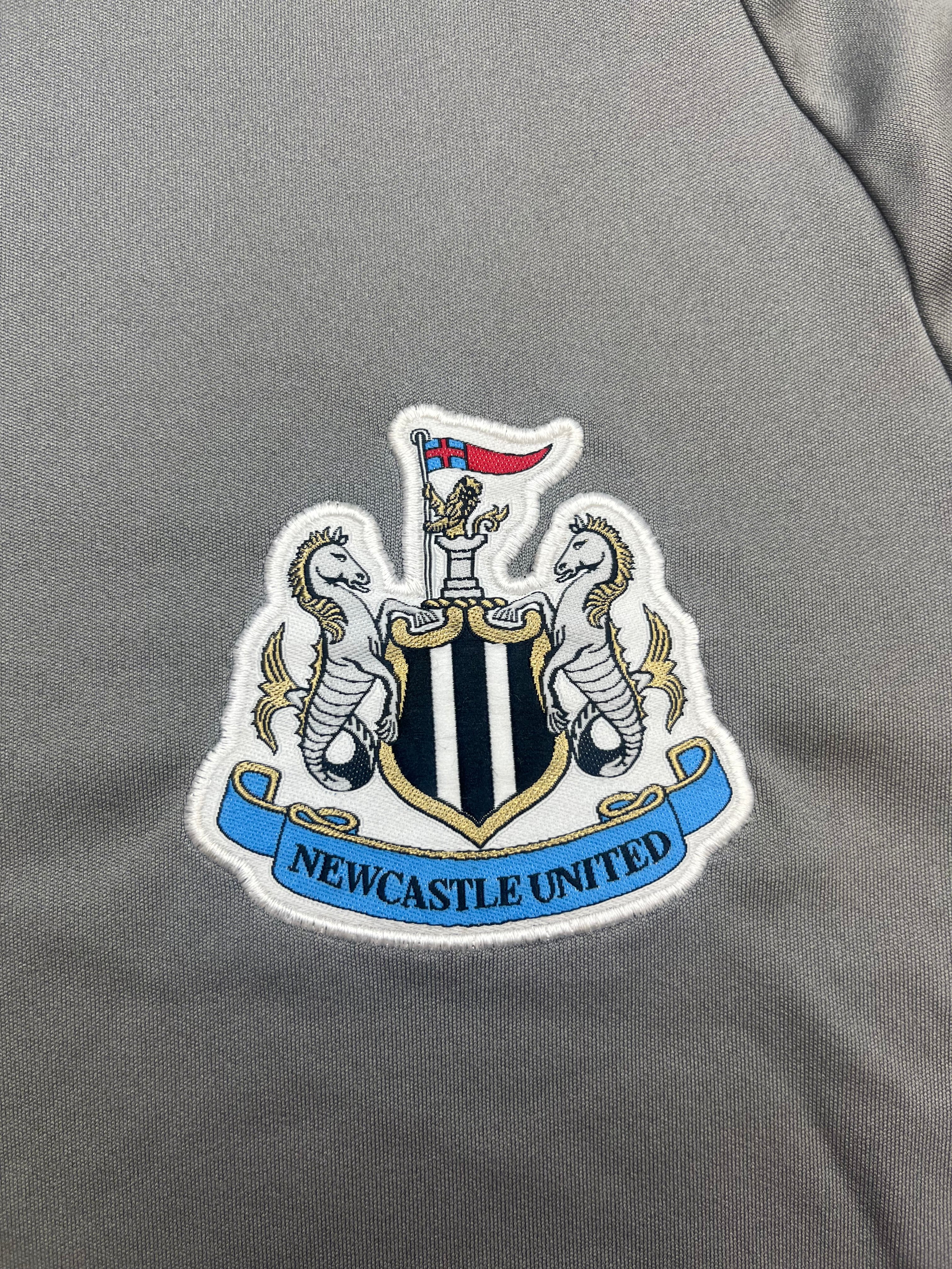 2017/18 Newcastle Training Shirt (M) 9/10