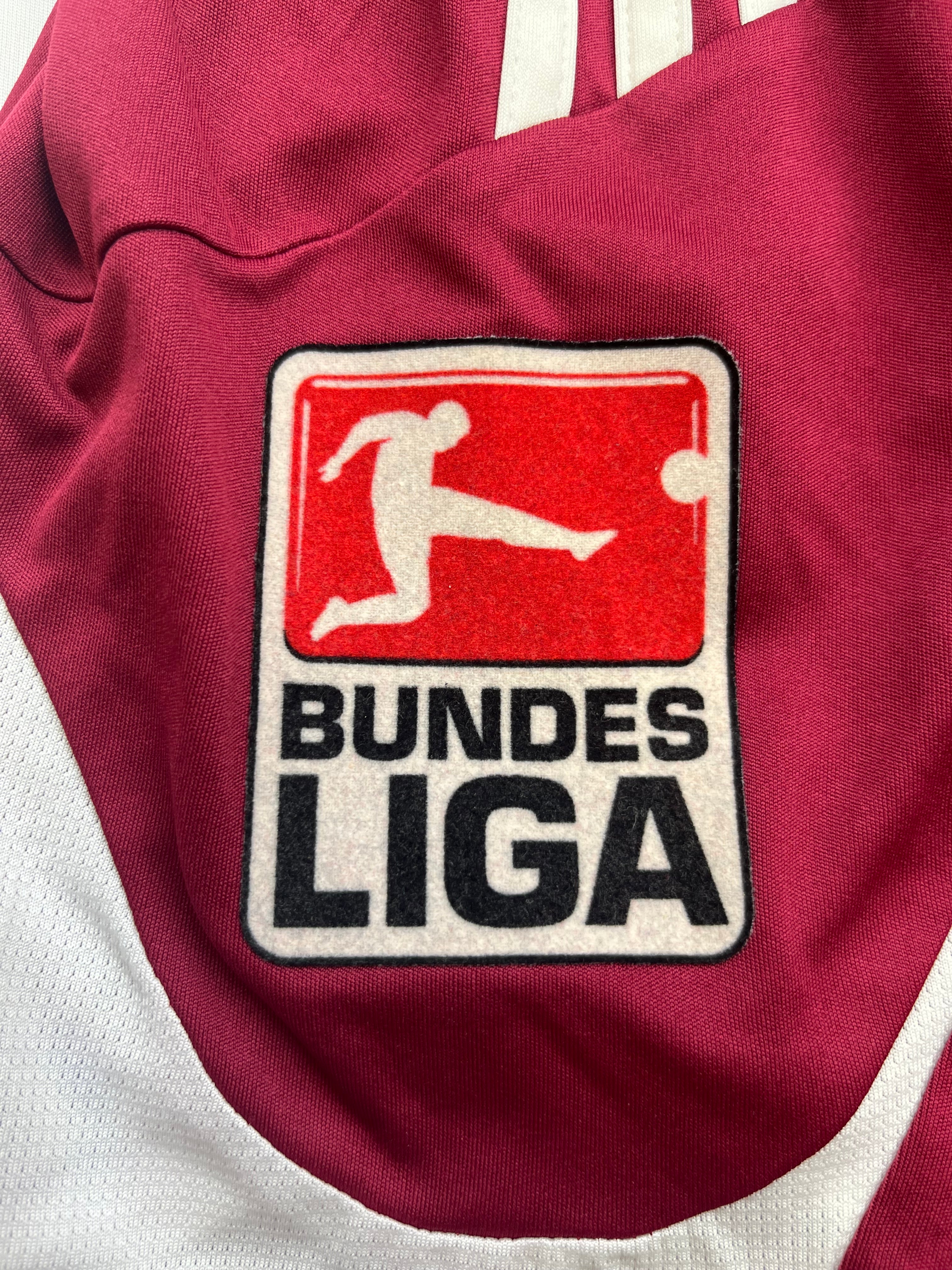 2010/11 FC Nurnberg Home Shirt Pinola #25 (L) 8/10