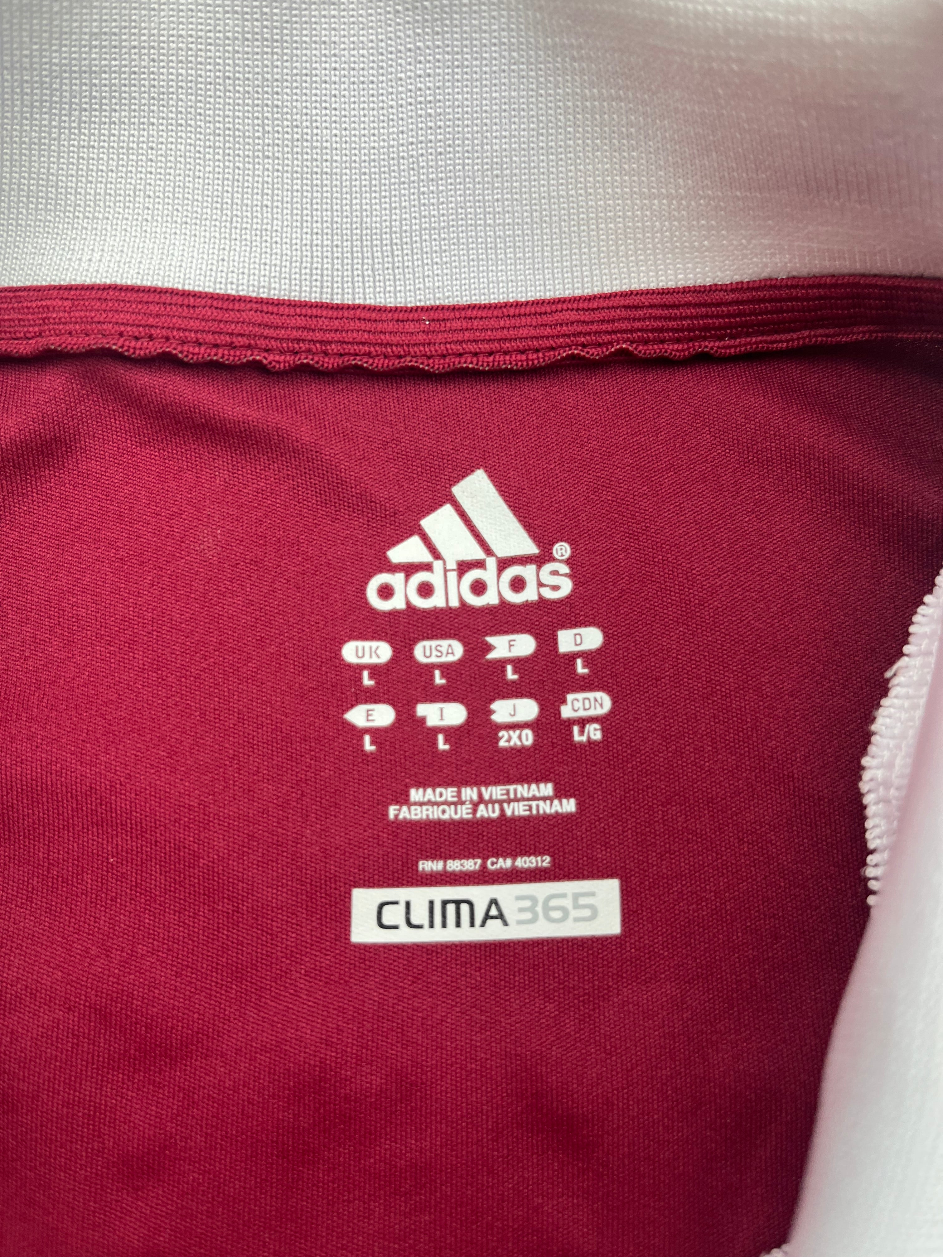 2010/11 FC Nurnberg Home Shirt Pinola #25 (L) 8/10