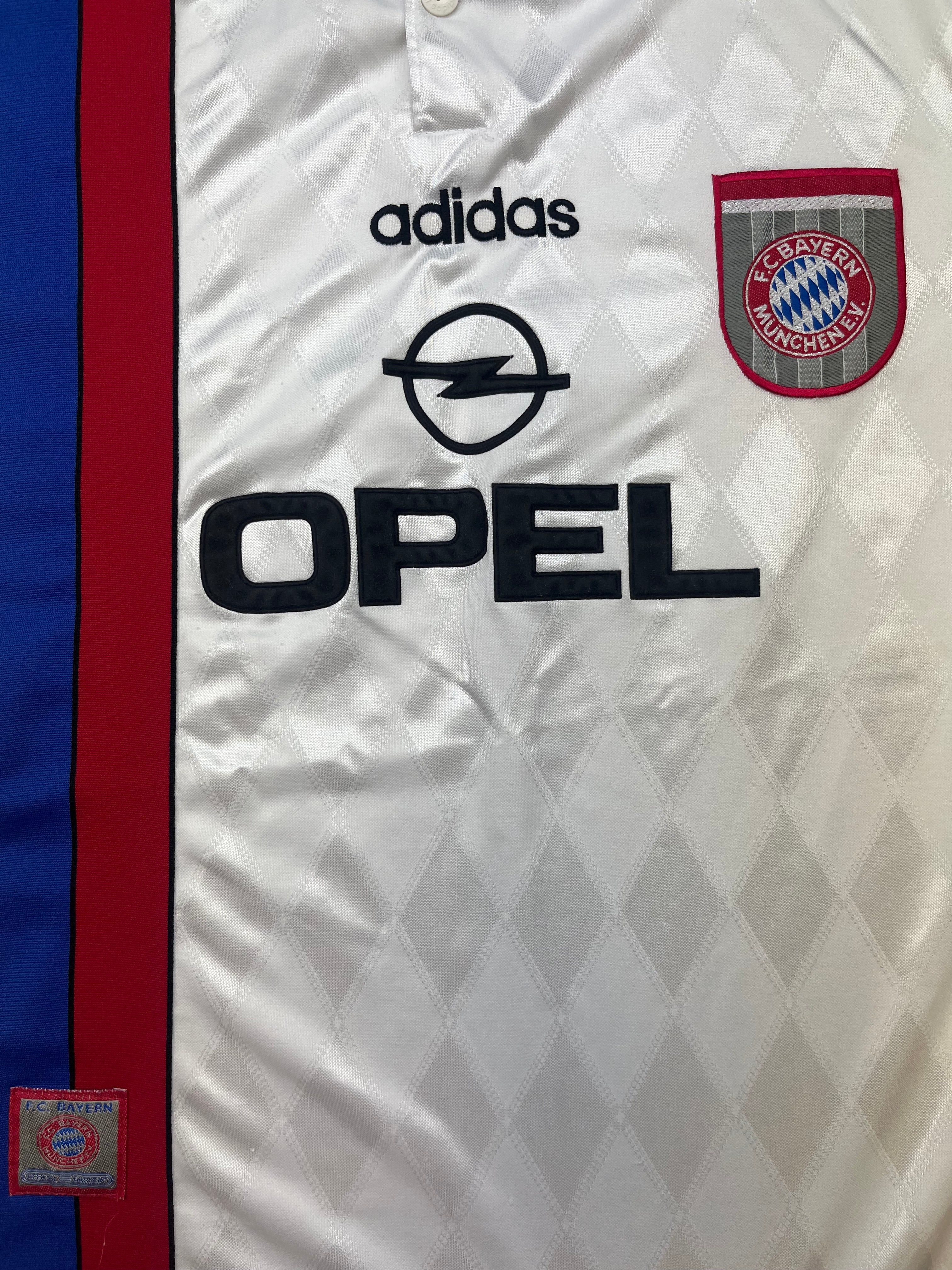1996/98 Bayern Munich Away Shirt (S) 8/10