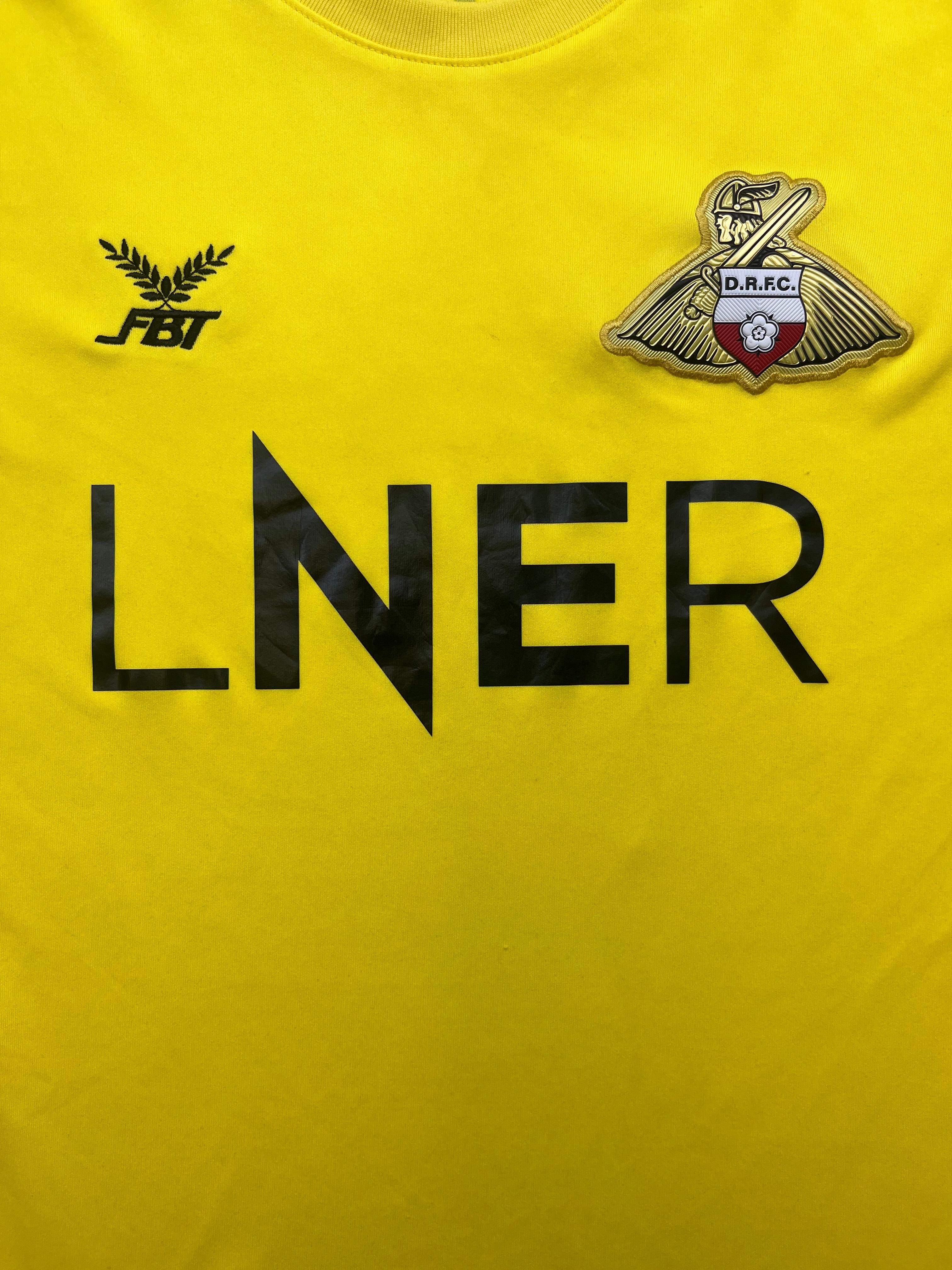 2018/19 Doncaster Rovers GK Shirt (M) 9/10